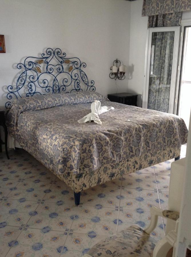 Bb La Guardiia Bed and Breakfast Anacapri  Eksteriør billede